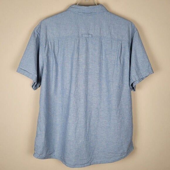 Columbia Size XL Short Sleeve Button Up Shirt Blue With Multicolor Threads - Picture 3 of 12